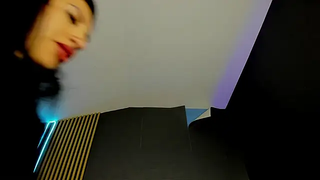 Nicolette ks  online show from 04/23/26, 05:25