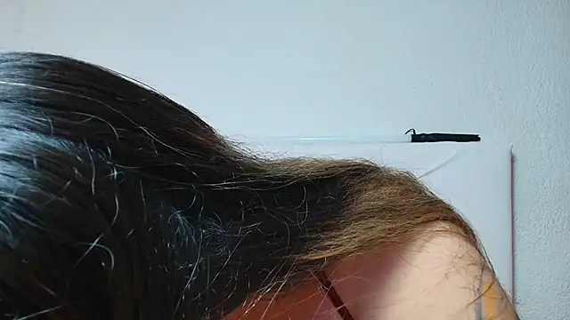 LinaBrowm online show from 10/11/25, 04:30