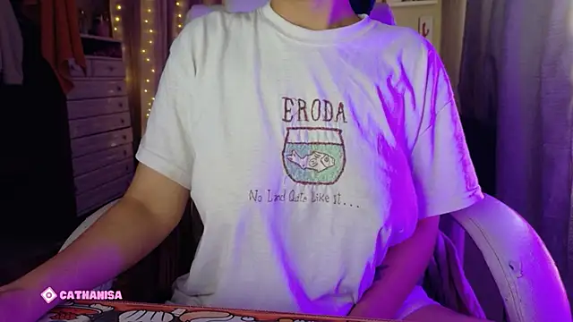 AllisonCatUwU online show from 11/01/25, 04:12