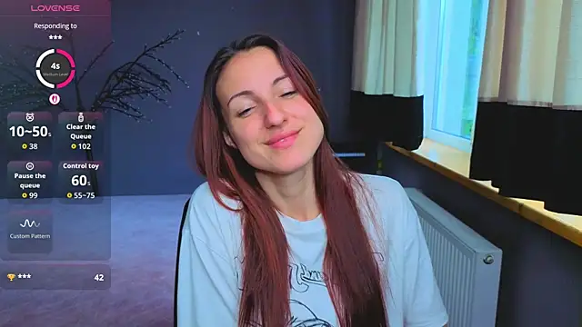Snapshot of Missis_Sofiia chatting on 07/12/26, 05:52 Missis Sofiia online show from 07/12/26, 05:52