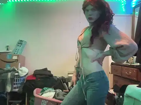 sum1betterthanmost online show from 11/25/25, 09:26