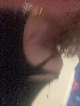 Snapshot of sum1betterthanmost chatting on 03/03/25, 02:06 sum1betterthanmost online show from 03/03/25, 02:06