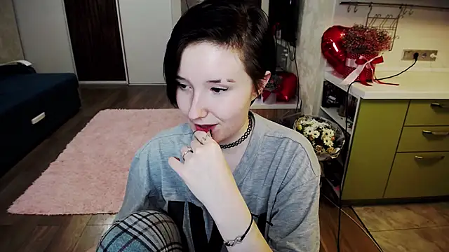 Snapshot of Kira_Bakker chatting on 02/19/25, 10:53 Kira Bakker online show from 02/19/25, 10:53