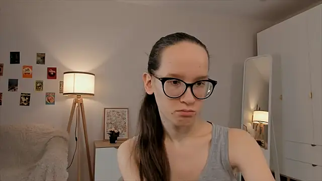 Snapshot of BettyBrowni chatting on 03/20/25, 04:09 BettyBrowni online show from 03/20/25, 04:09