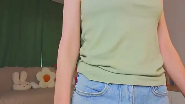 Snapshot of BettyBrowni chatting on 07/14/26, 02:05 BettyBrowni online show from 07/14/26, 02:05