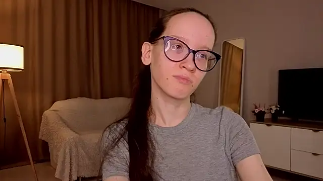 BettyBrowni online show from 04/13/26, 04:11