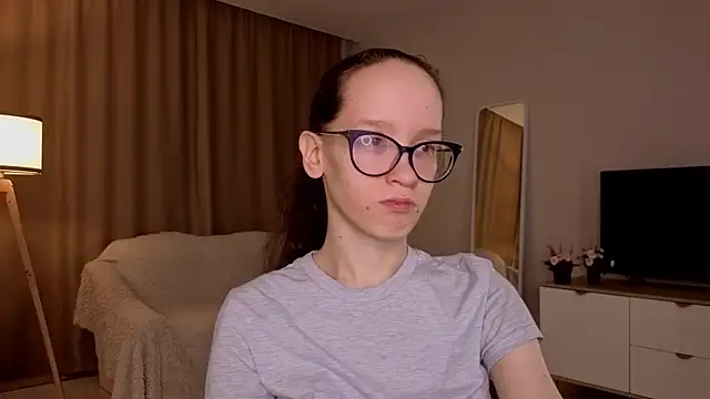BettyBrowni online show from 04/14/26, 04:12