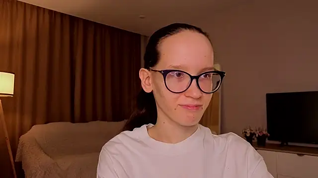 BettyBrowni online show from 04/04/26, 04:13