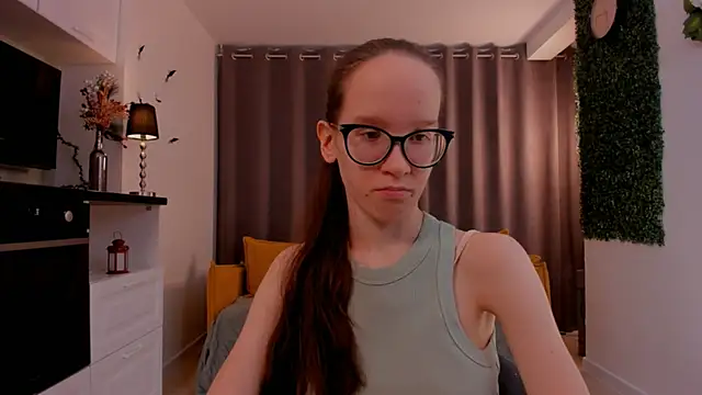 Snapshot of BettyBrowni chatting on 03/02/25, 04:14 BettyBrowni online show from 03/02/25, 04:14