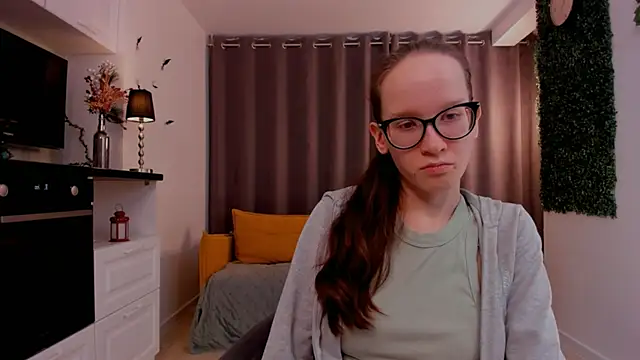 Snapshot of BettyBrowni chatting on 03/02/25, 10:23 BettyBrowni online show from 03/02/25, 10:23