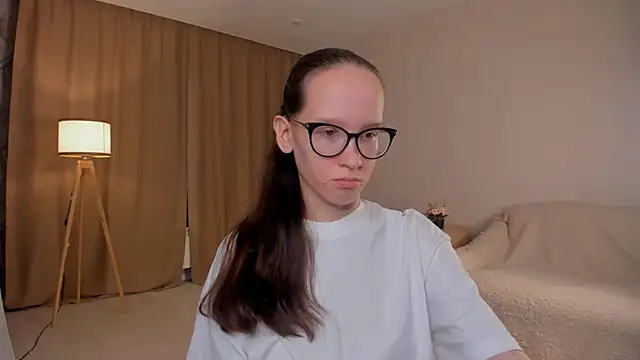 Snapshot of BettyBrowni chatting on 10/11/25, 04:08 BettyBrowni online show from 10/11/25, 04:08