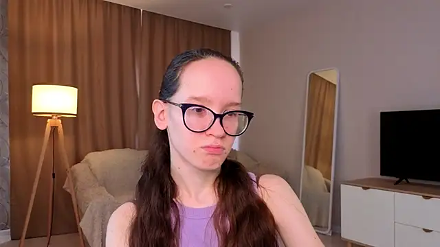 Snapshot of BettyBrowni chatting on 06/30/26, 04:07 BettyBrowni online show from 06/30/26, 04:07