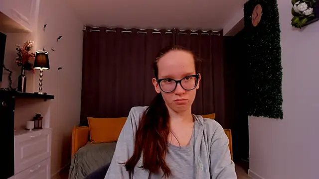 Snapshot of BettyBrowni chatting on 02/27/25, 10:20 BettyBrowni online show from 02/27/25, 10:20