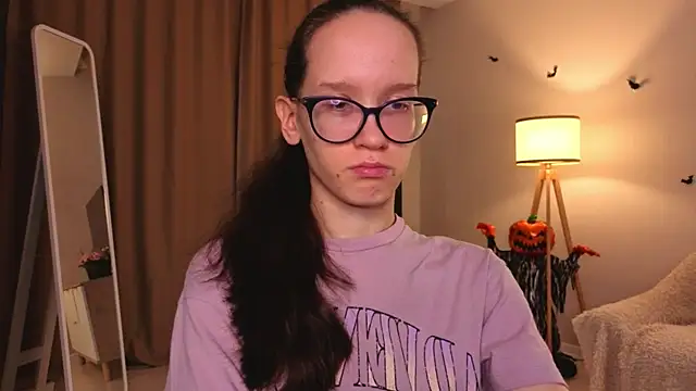 BettyBrowni online show from 11/29/25, 04:07