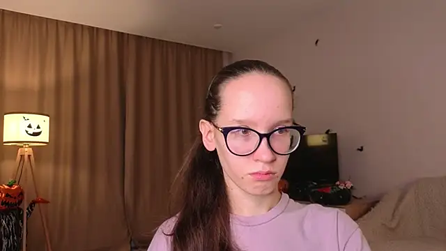 BettyBrowni online show from 11/12/25, 04:11