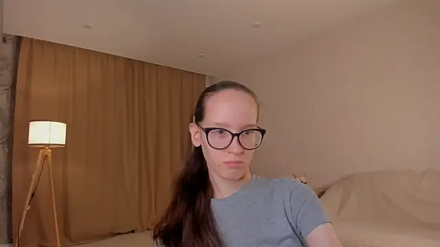 BettyBrowni online show from 10/28/25, 04:28