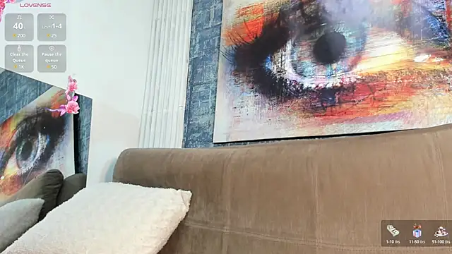 Paola  23 online show from 03/03/25, 12:39