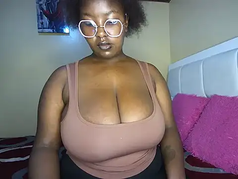 Sparkles J online show from 10/28/25, 02:34