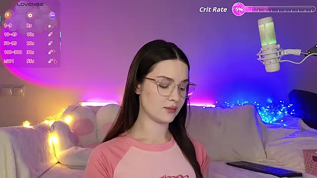 AokiAnna online show from 11/20/25, 06:36