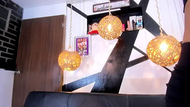 victoria aleia  online show from 01/17/26, 11:41