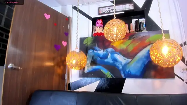 victoria aleia  online show from 04/17/26, 10:45