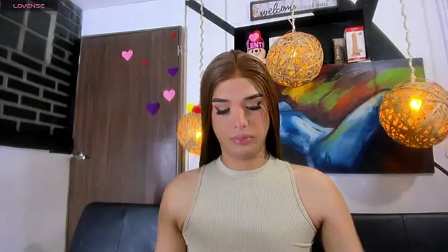 Snapshot of victoria_aleia_ chatting on 07/11/26, 10:43 victoria aleia online show from 07/11/26, 10:43
