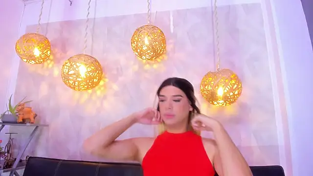 victoria aleia  online show from 03/04/25, 08:38
