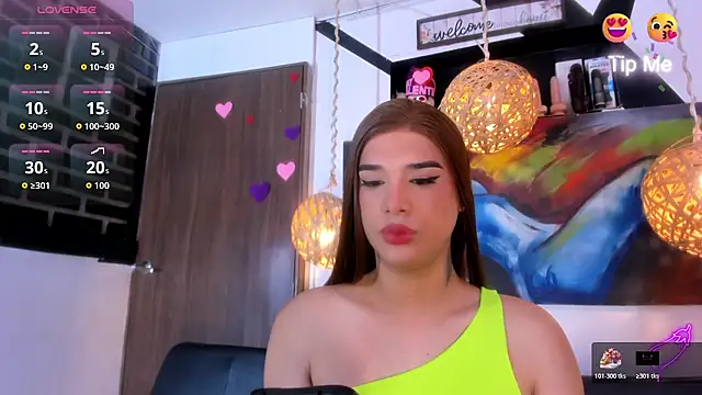 victoria aleia  online show from 04/09/26, 11:00