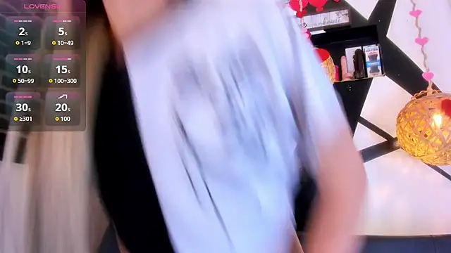 victoria aleia  online show from 02/15/26, 09:58