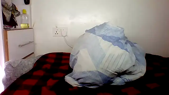 Precious Diva online show from 10/26/25, 01:00