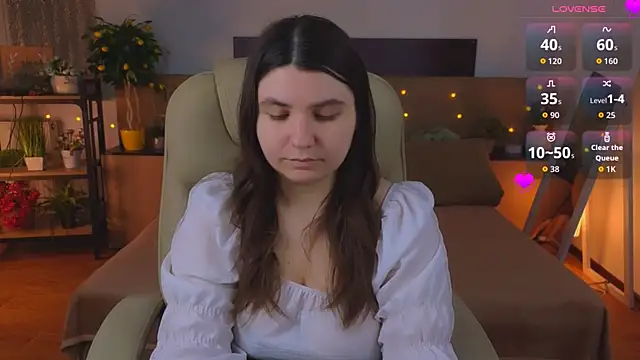 Viola  Shy online show from 05/26/26, 09:46