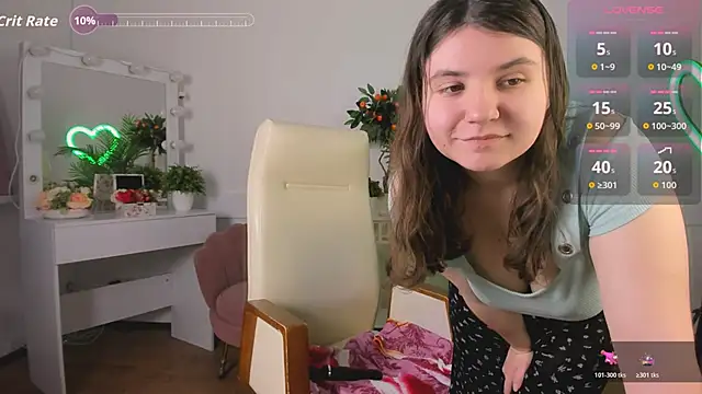 Viola  Shy online show from 11/04/25, 09:51