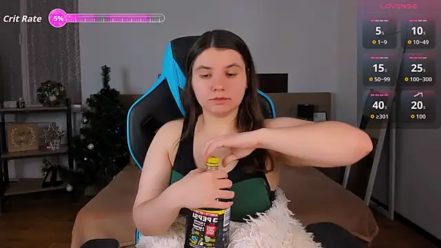 Viola  Shy online show from 12/22/25, 09:04