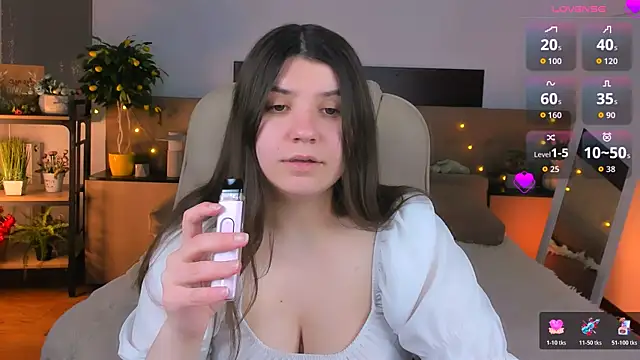 Viola  Shy online show from 05/04/26, 06:55