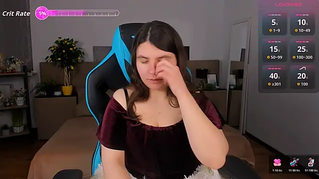 Viola  Shy online show from 12/16/25, 09:08