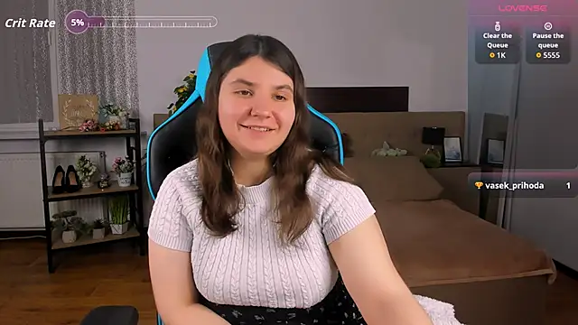 Viola  Shy online show from 11/28/25, 09:26