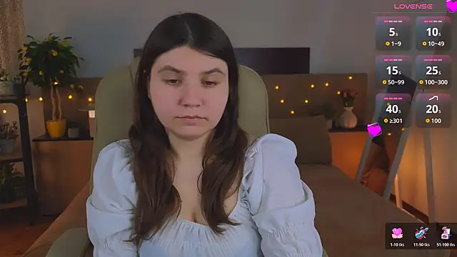 Viola  Shy online show from 03/31/26, 06:54