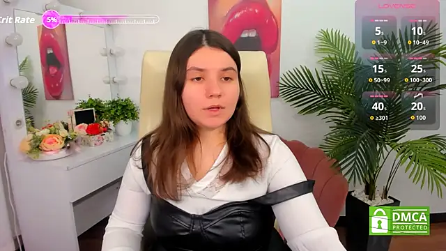 Viola  Shy online show from 10/06/25, 08:31