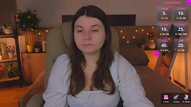 Viola  Shy online show from 04/02/26, 08:15