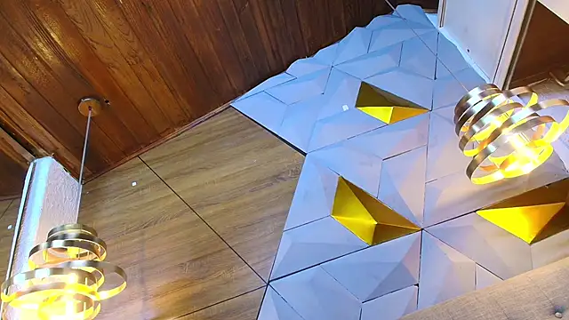 Snapshot of sarah_banks1 chatting on 03/19/25, 07:06 sarah banks1 online show from 03/19/25, 07:06