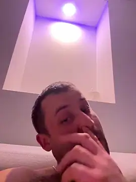 MateoKimiBi online show from 04/22/26, 01:34