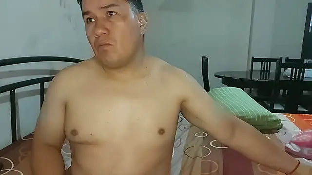 ferchoDC78 online show from 04/08/26, 02:18