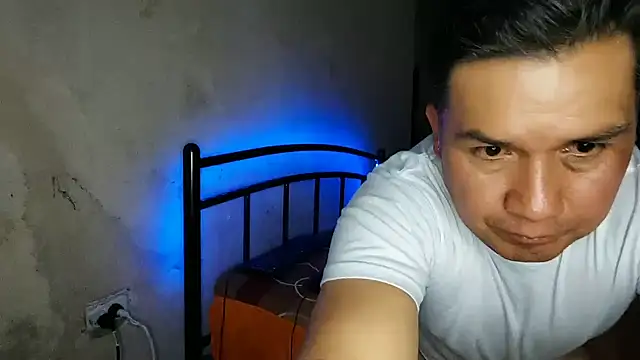 ferchoDC78 online show from 03/11/26, 04:39