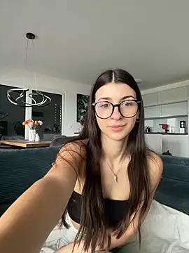 Wildberry  online show from 03/28/26, 08:37