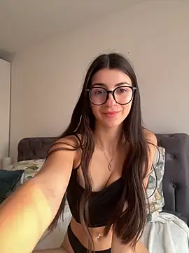 Wildberry  online show from 03/22/26, 05:03