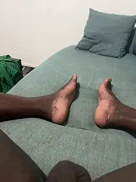 Snapshot of blackbite0 chatting on 02/13/26, 12:54 blackbite0 online show from 02/13/26, 12:54