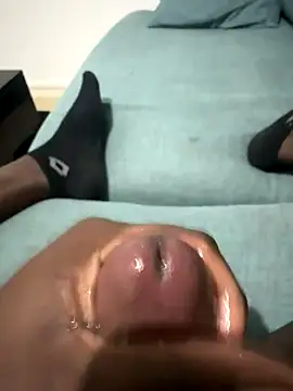 Snapshot of blackbite0 chatting on 09/29/25, 06:46 blackbite0 online show from 09/29/25, 06:46