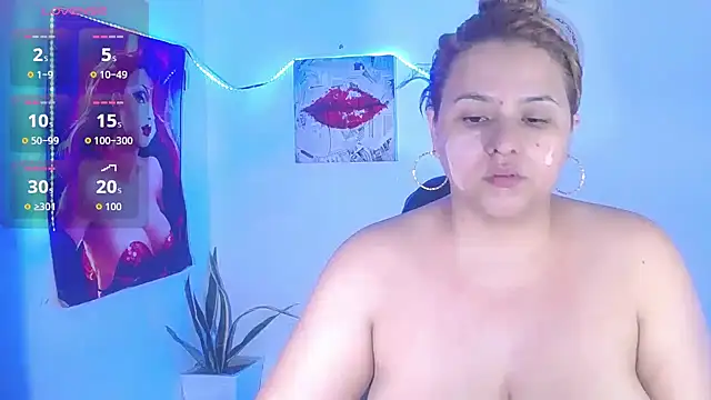 Snapshot of Charlotte_mh chatting on 09/30/25, 12:16 Charlotte mh online show from 09/30/25, 12:16