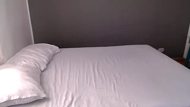 kiim 1 online show from 09/20/25, 10:04