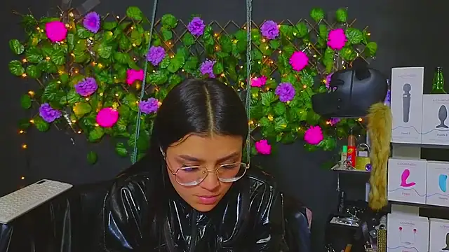 Sweett Mollyy online show from 07/18/26, 11:24